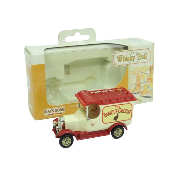 Famous Grouse Lledo Bull Nosed Morris Van 3 7,5cm