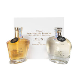 Laphroaig Duncan Taylor Royal Anniversary Edition Cask Aged Gin & Single Cask Whisky 19 Year Old 2005 Vintage No.10 70cl x 2